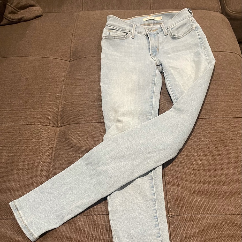 Levi’s 710 Super Skinny Jeans